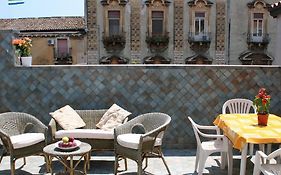 Politi Aparthotel