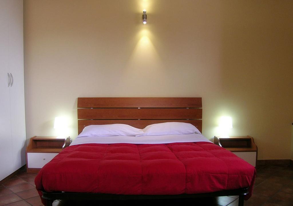 Politi Aparthotel Catania Exterior photo