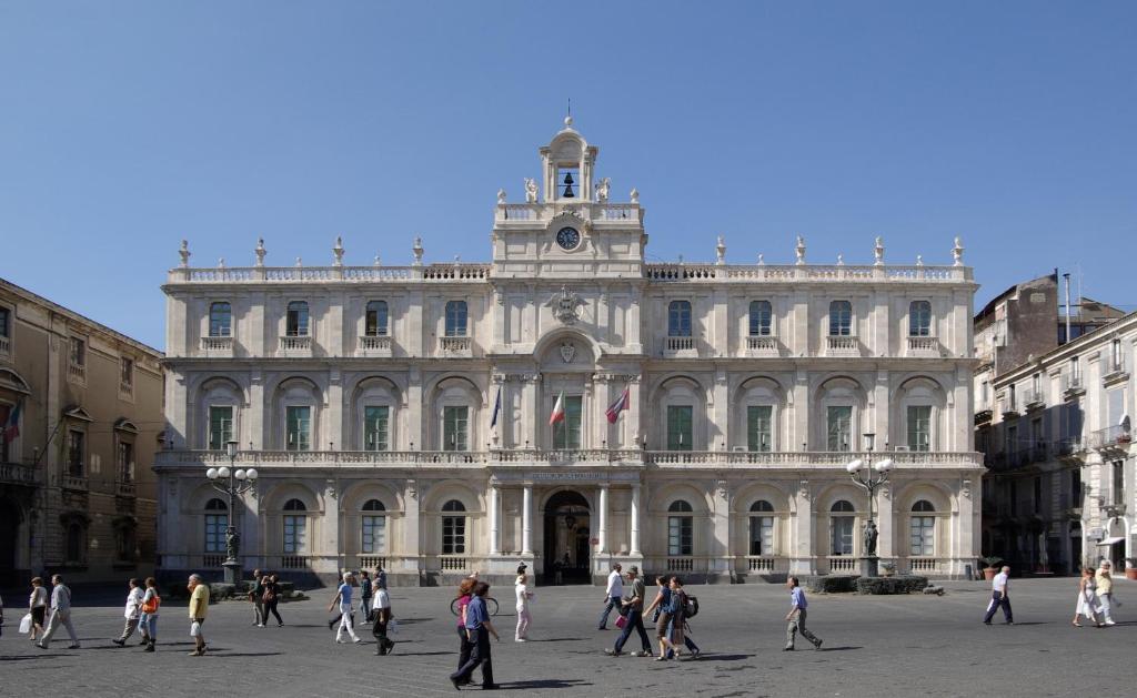 Politi Aparthotel Catania Exterior photo